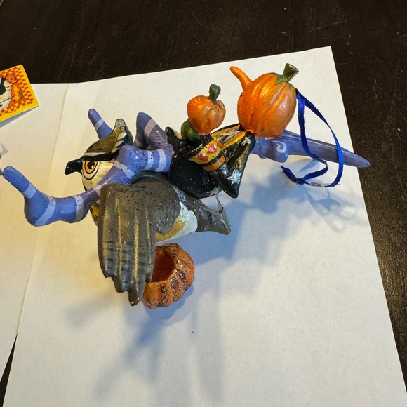 HOUSE OF HATTEN DENISE CALLA SUNFLOWERS HALLOWEEN.  Three Flying Pumpkins. Rare! - Picture 8 of 16